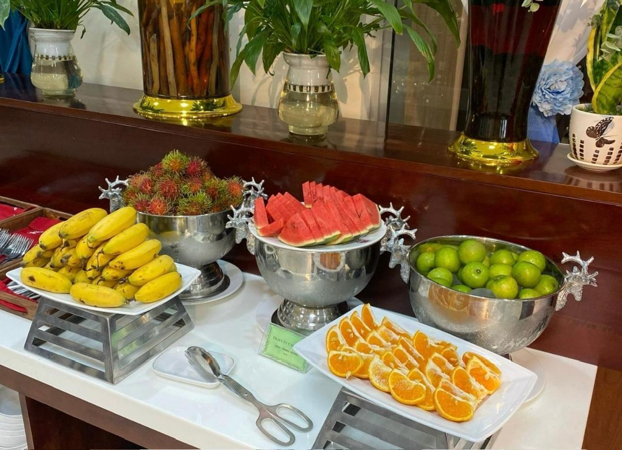 Hotel Khach San Hung Vuong Quang Ngai Esterno foto