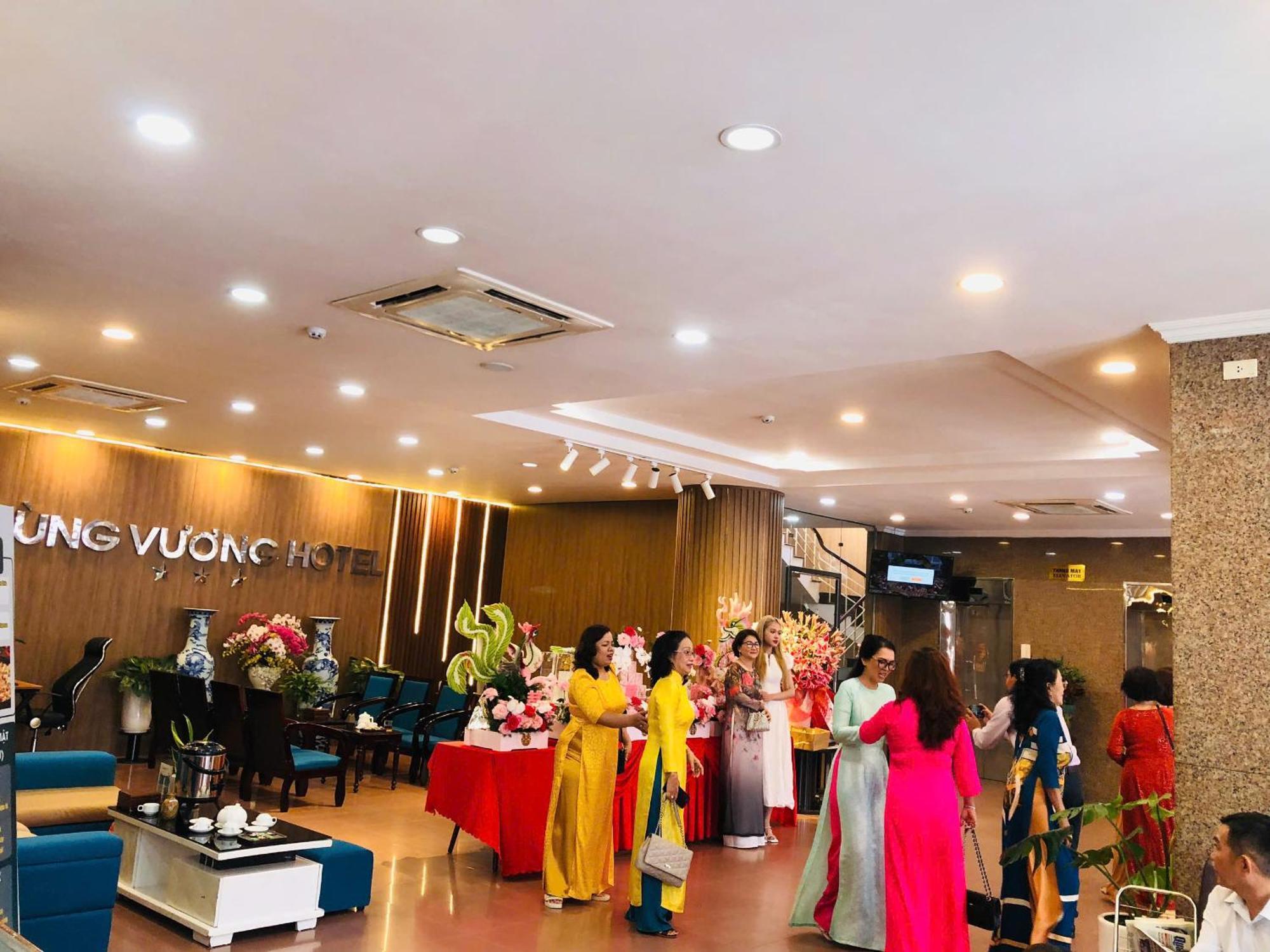 Hotel Khach San Hung Vuong Quang Ngai Esterno foto