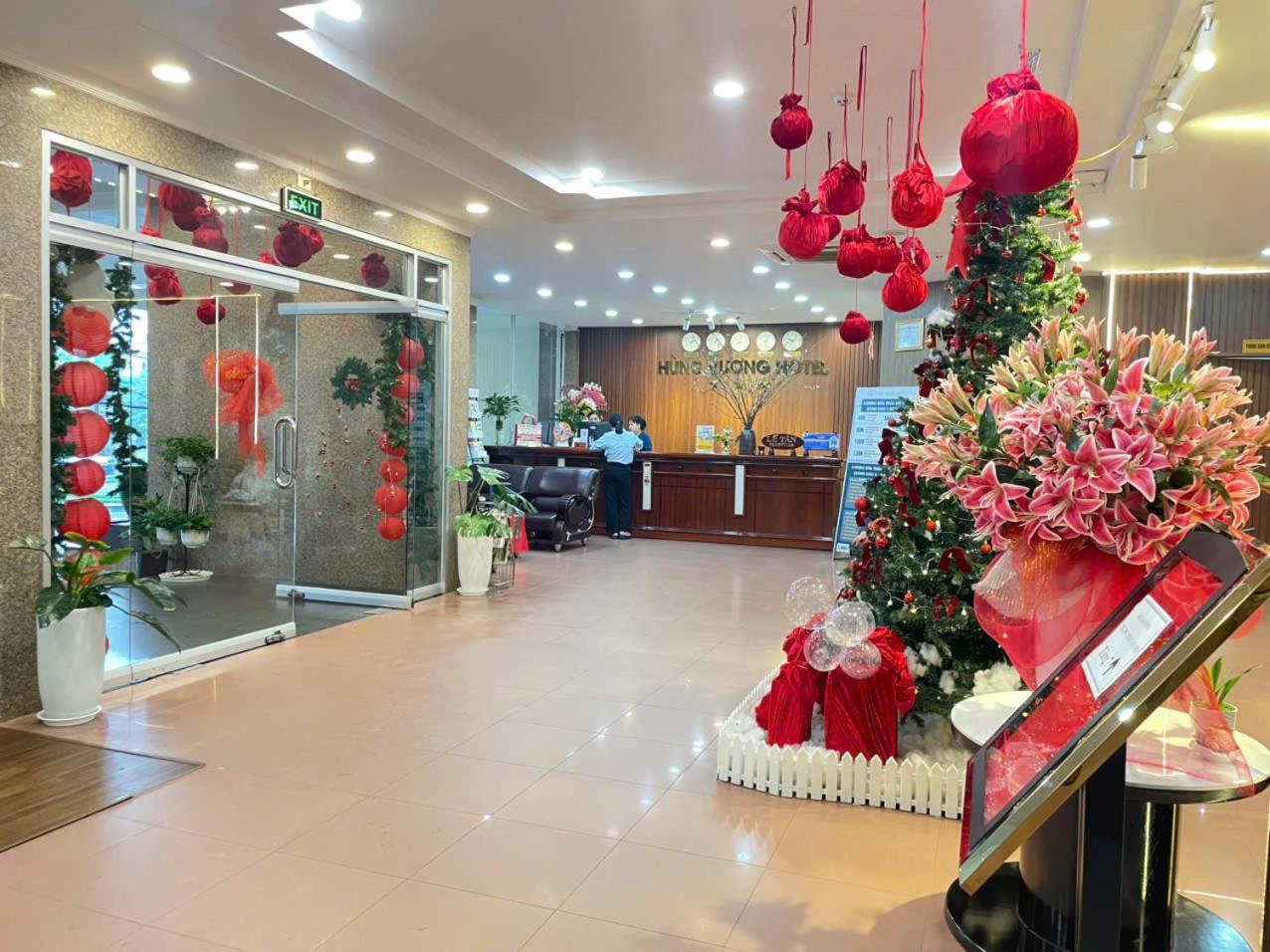 Hotel Khach San Hung Vuong Quang Ngai Esterno foto
