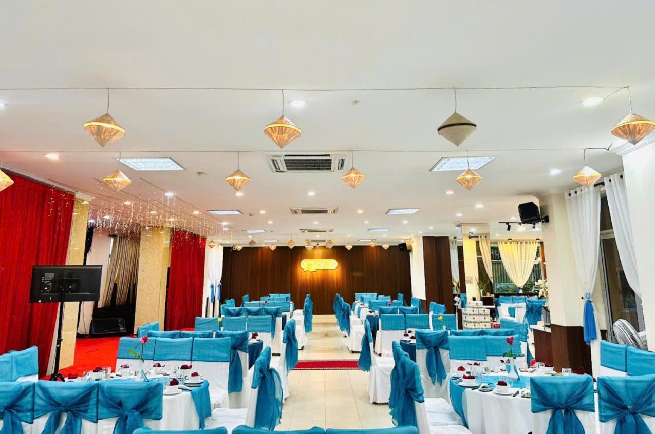Hotel Khach San Hung Vuong Quang Ngai Esterno foto