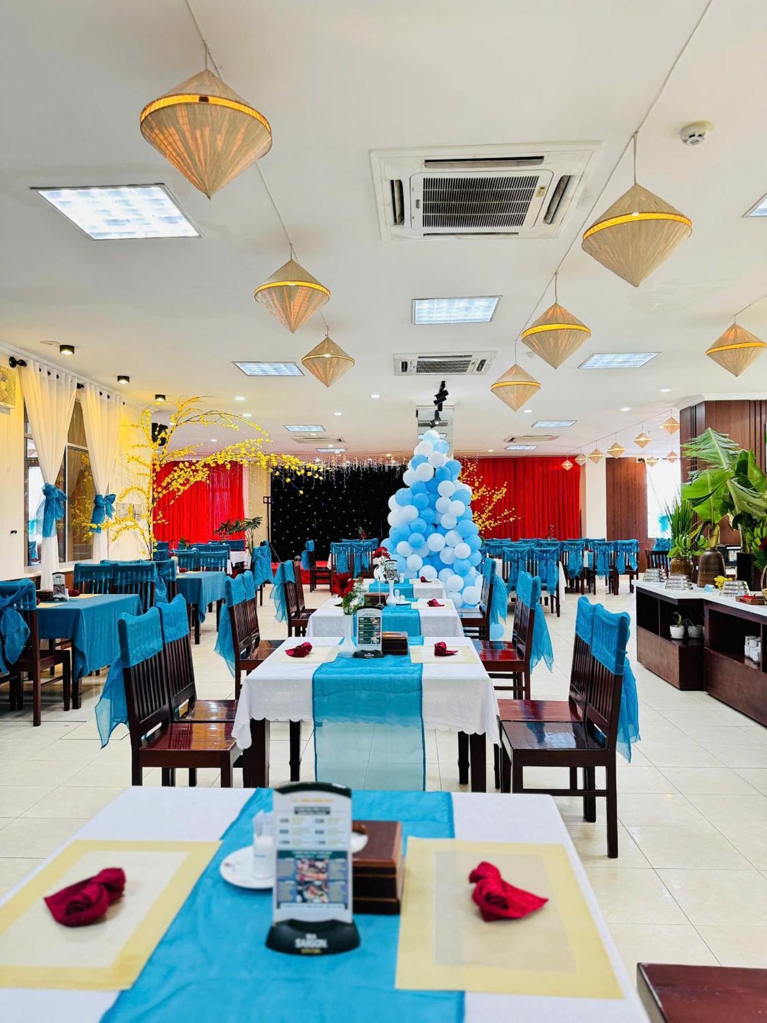 Hotel Khach San Hung Vuong Quang Ngai Esterno foto