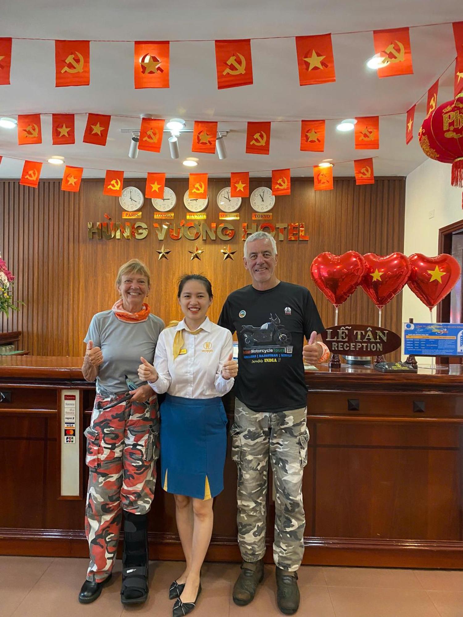 Hotel Khach San Hung Vuong Quang Ngai Esterno foto