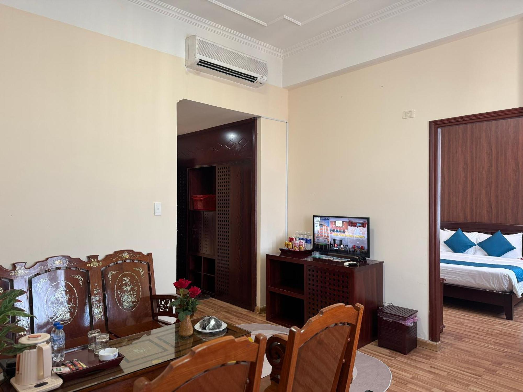 Hotel Khach San Hung Vuong Quang Ngai Esterno foto